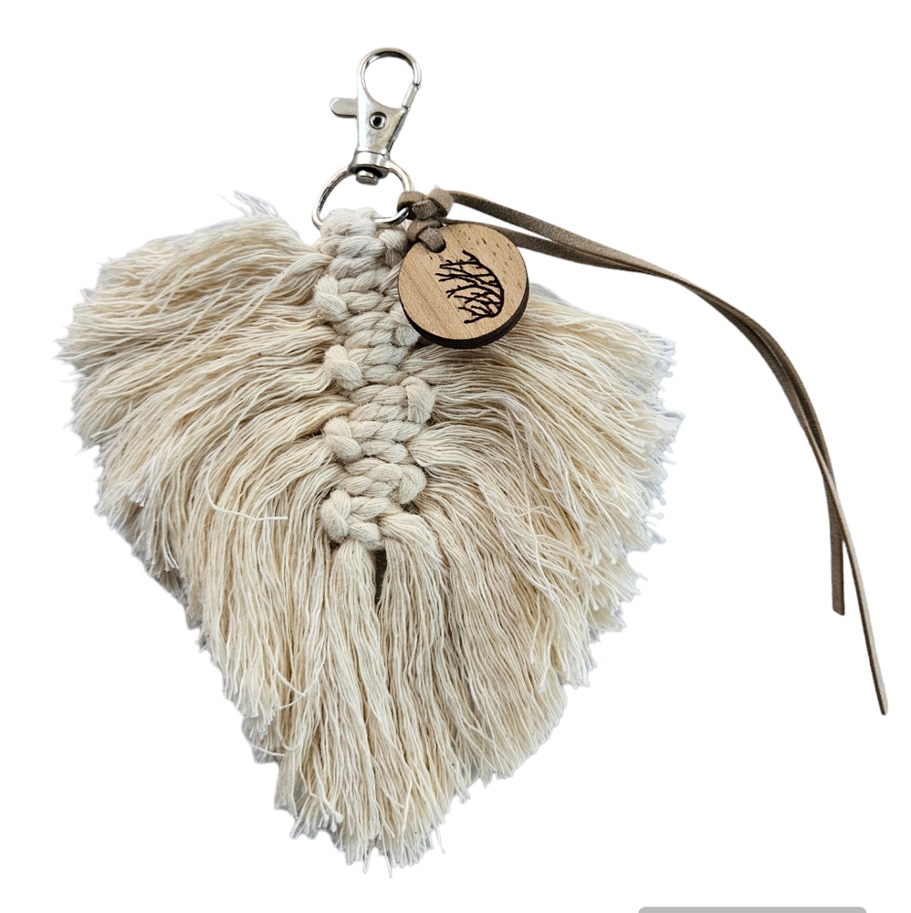 NWOT Handmade Mexican Macrame Key Chain / Purse Clip
